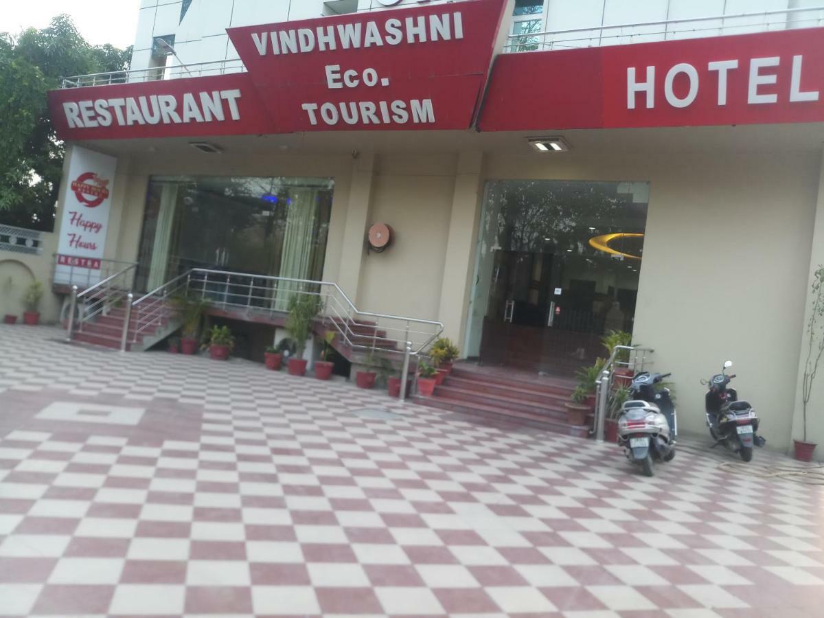 Hotel Vindhwashni Haldwāni Dış mekan fotoğraf