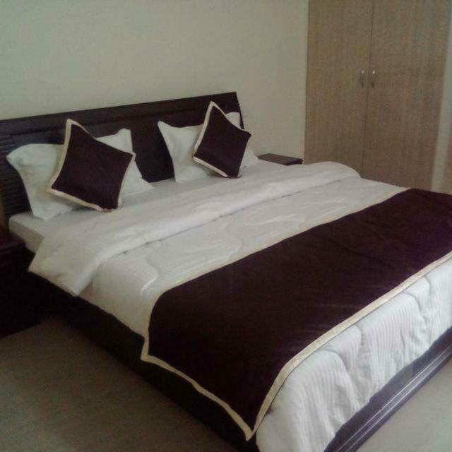 Hotel Vindhwashni Haldwāni Dış mekan fotoğraf